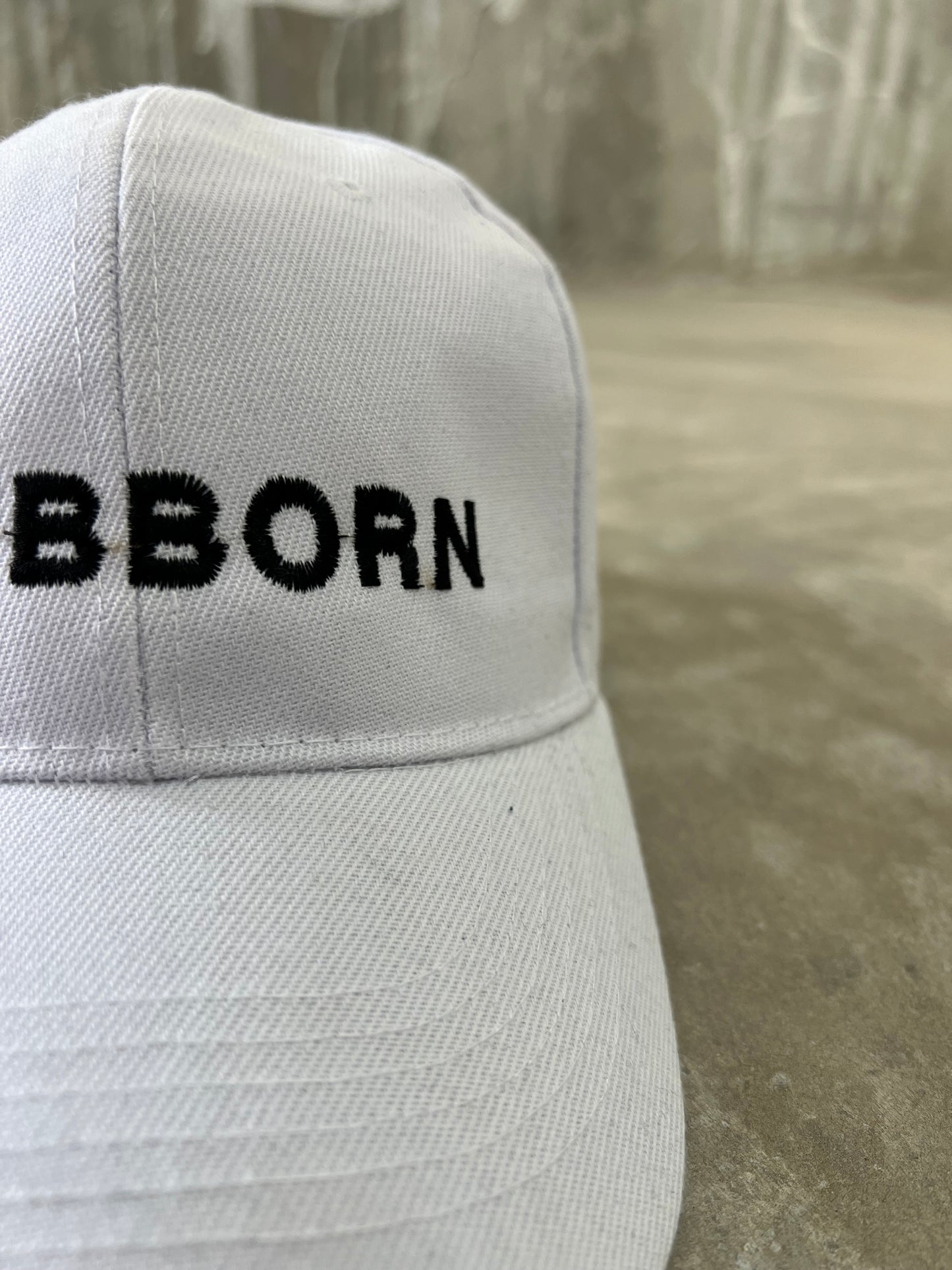 WHITE HAT